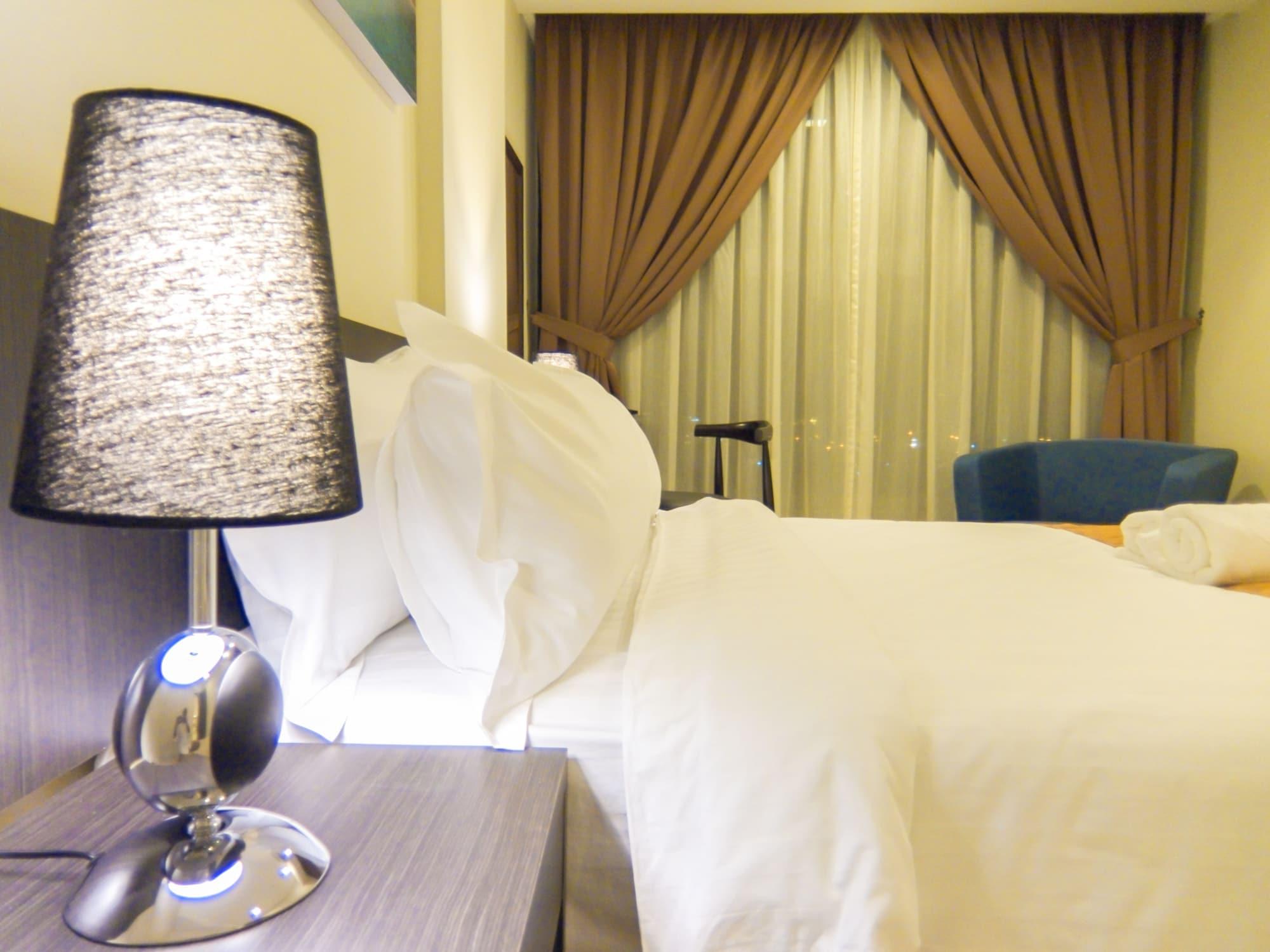 Sky Hotel Kota Kinabalu Buitenkant foto