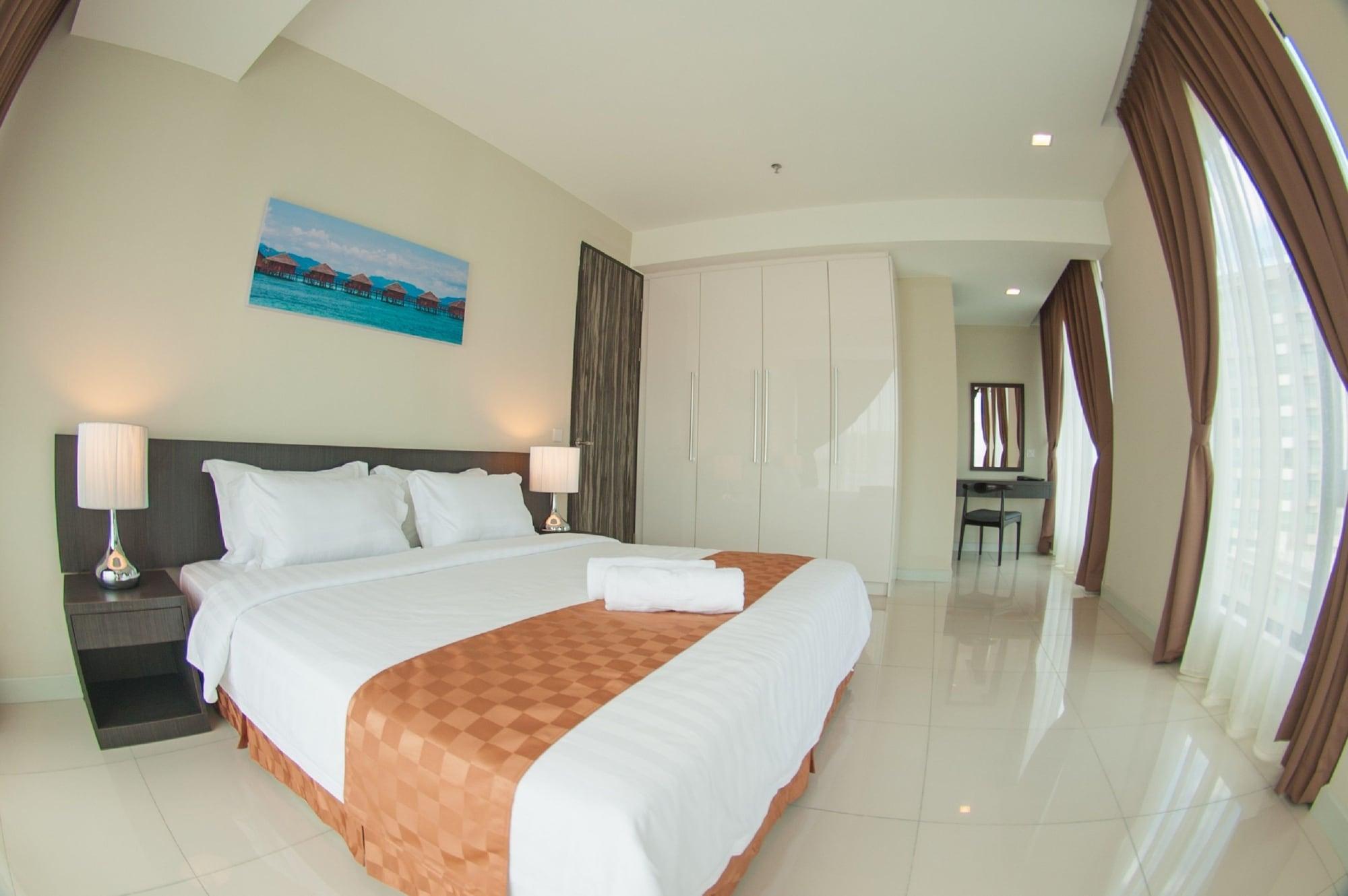 Sky Hotel Kota Kinabalu Buitenkant foto