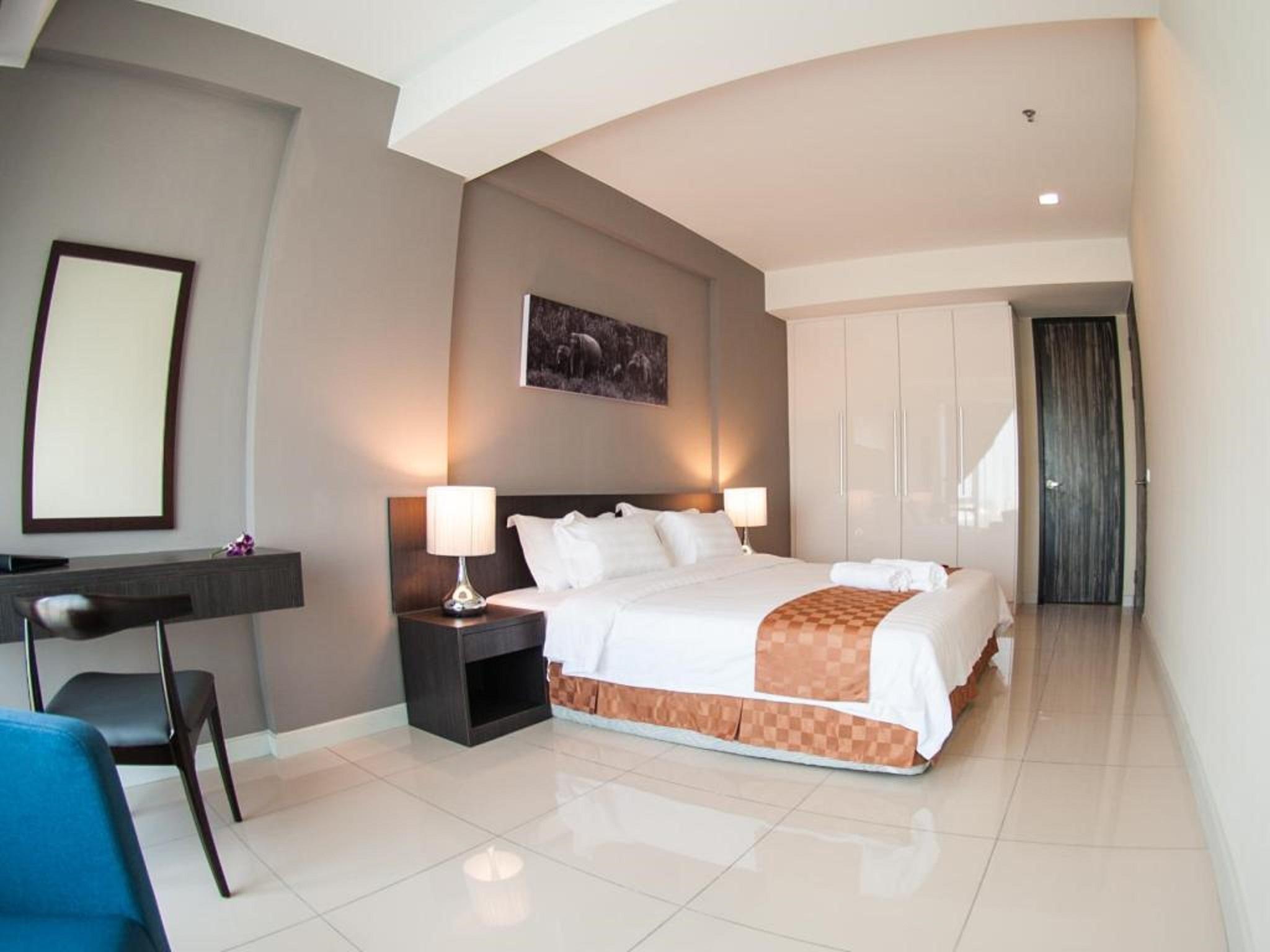 Sky Hotel Kota Kinabalu Buitenkant foto