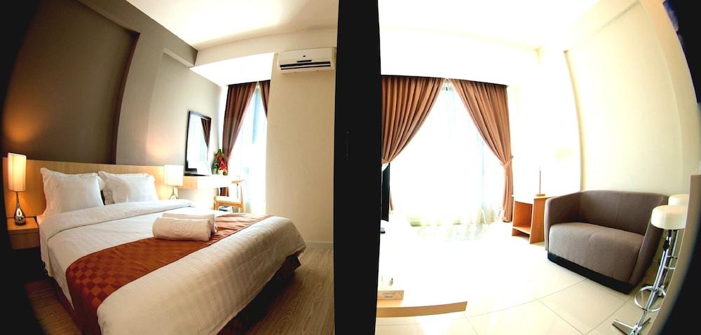 Sky Hotel Kota Kinabalu Buitenkant foto